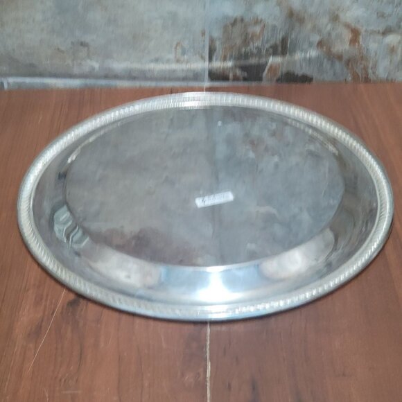 International Silver Plated Seasons Greetings Metal Serving Platter Holly Berrie - Picture 5 of 14